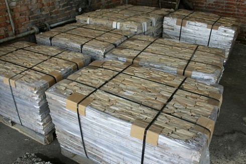 Kamenclub.ru: Песчаник (лапша) art PSG-3-01  купить в Электростали    2300 руб/кв.м   фото КАМЕНЬ КЛУБ