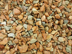 Kamenclub.ru: Щебень крошка желтый (ЗЛАТОЛИТ) фр. 3-5 мм.  купить в Электростали златолит золотистый, бежевый, желтый мрамор 12 000 руб/т   фото КАМЕНЬ КЛУБ