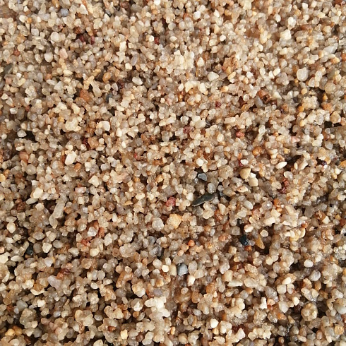 Кварцевый песок сухой фракцинированный фр. 1,6-4 мм.  купить в Электростали фото Камень Клуб