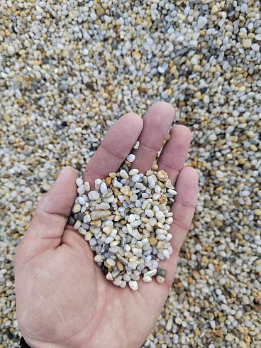 фото Галька крымская жемчужная фр. 3-5 мм. купить в Электростали  в интернет-портале КАМЕНЬ КЛУБ