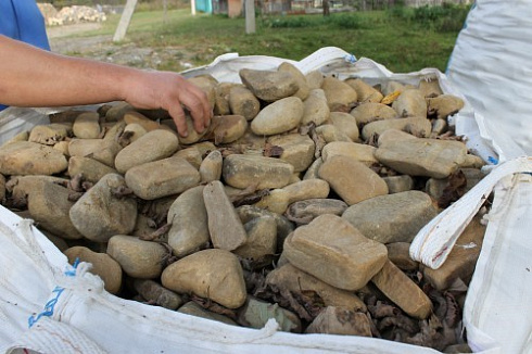 Kamenclub.ru: Песчаник брусчатка  купить в Электростали    5 500 руб/т   фото КАМЕНЬ КЛУБ