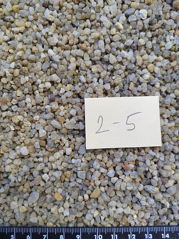 Кварцевый песок для площадок фр. 2-5 мм.  купить в Электростали фото Камень Клуб