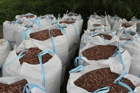 Kamenclub.ru: Мраморная крошка (щебень крошка розовый) фр. 20-40 мм.  купить в Электростали мрамор розовый, красный мраморная крошка декоративная 11000 руб/т   фото КАМЕНЬ КЛУБ