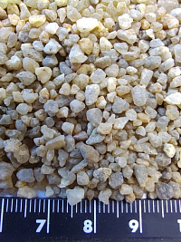 Кварцевый песок для водоподготовки фр. 1,6-3 мм.  купить в Электростали фото Камень Клуб