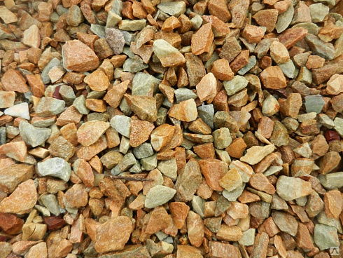 Kamenclub.ru: Щебень крошка желтый (ЗЛАТОЛИТ) фр. 40-70 мм.  купить в Электростали златолит мрамор бежевый, золотистый, желтый декоративный щебень  12000 руб/т   фото КАМЕНЬ КЛУБ