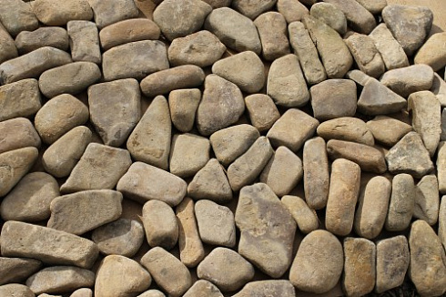 Kamenclub.ru: Песчаник брусчатка  купить в Электростали    5 500 руб/т   фото КАМЕНЬ КЛУБ