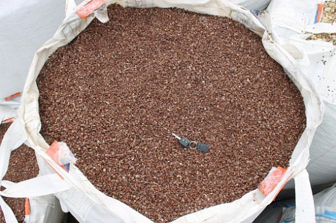 Kamenclub.ru: Мраморная крошка (щебень крошка розовый) фр. 5-10 мм.  купить в Электростали мрамор розовый, красный щебень колотый ландшафтный декоративный  11000 руб/т   фото КАМЕНЬ КЛУБ